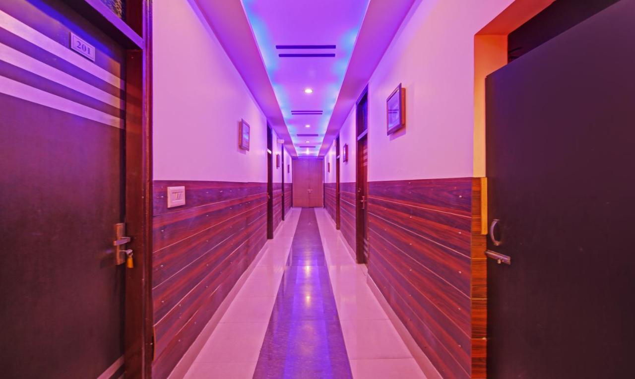 Itsy By Treebo - Royale Inn Meerut Esterno foto